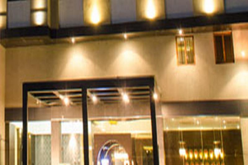 Hotel Siesta Hinjewadi Пуна Экстерьер фото